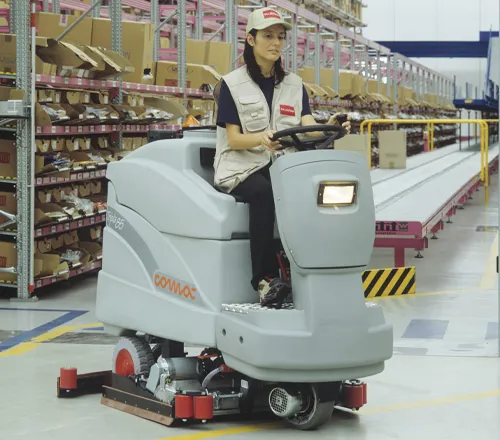 Lancement de l’autolaveuse autoportée Tripla 85